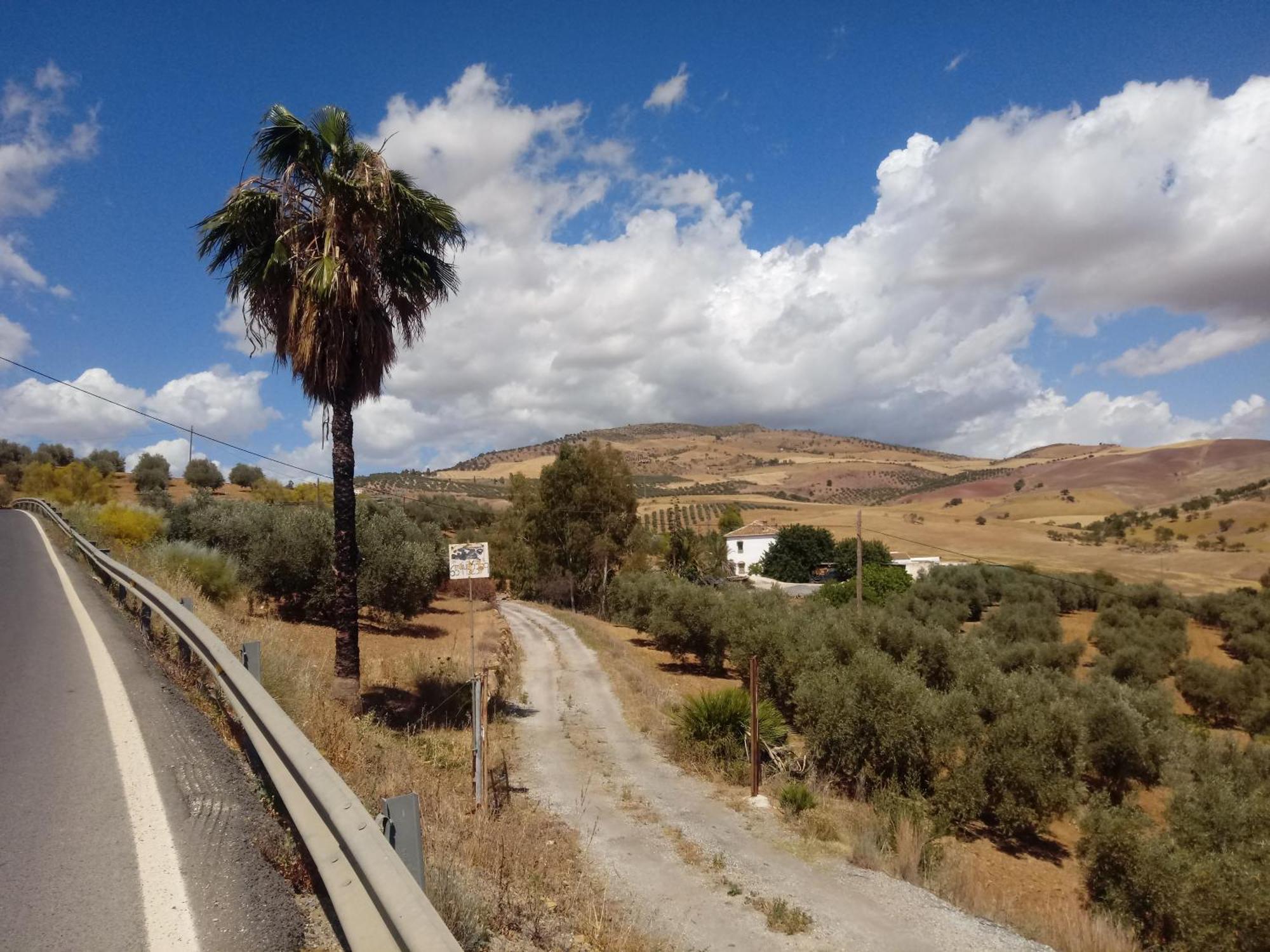 Las Esperillas - Caminito Del Rey Villa Valle de Abdalagis ภายนอก รูปภาพ